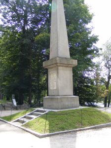 This the oldest monument in the place